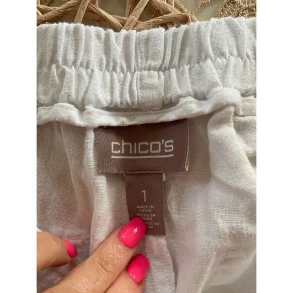 White Chico's flowy pants (Size 1) - Picture 3 of 3